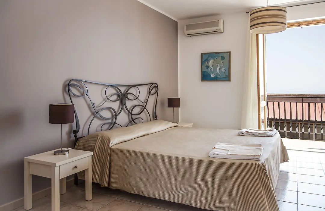 Hotel Amarea - Aeolian Charme-1